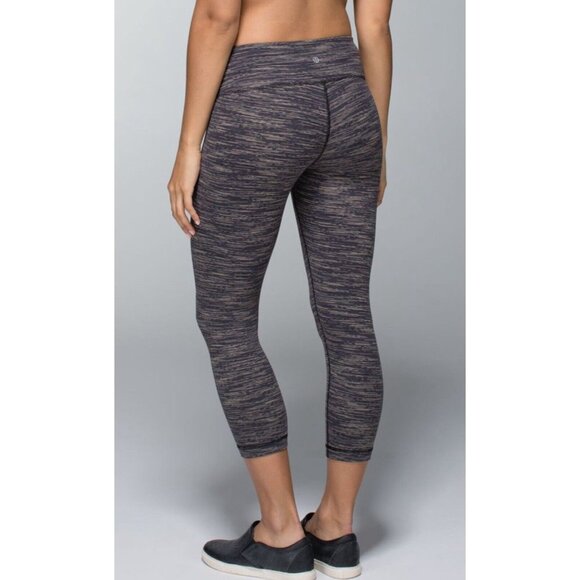 lululemon athletica Gray Patterned Leggings - Picture 7 of 11